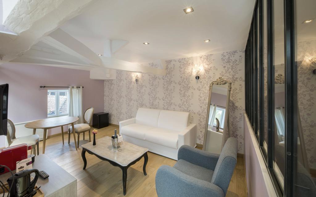 Logis Aux Maisons Екстер'єр фото